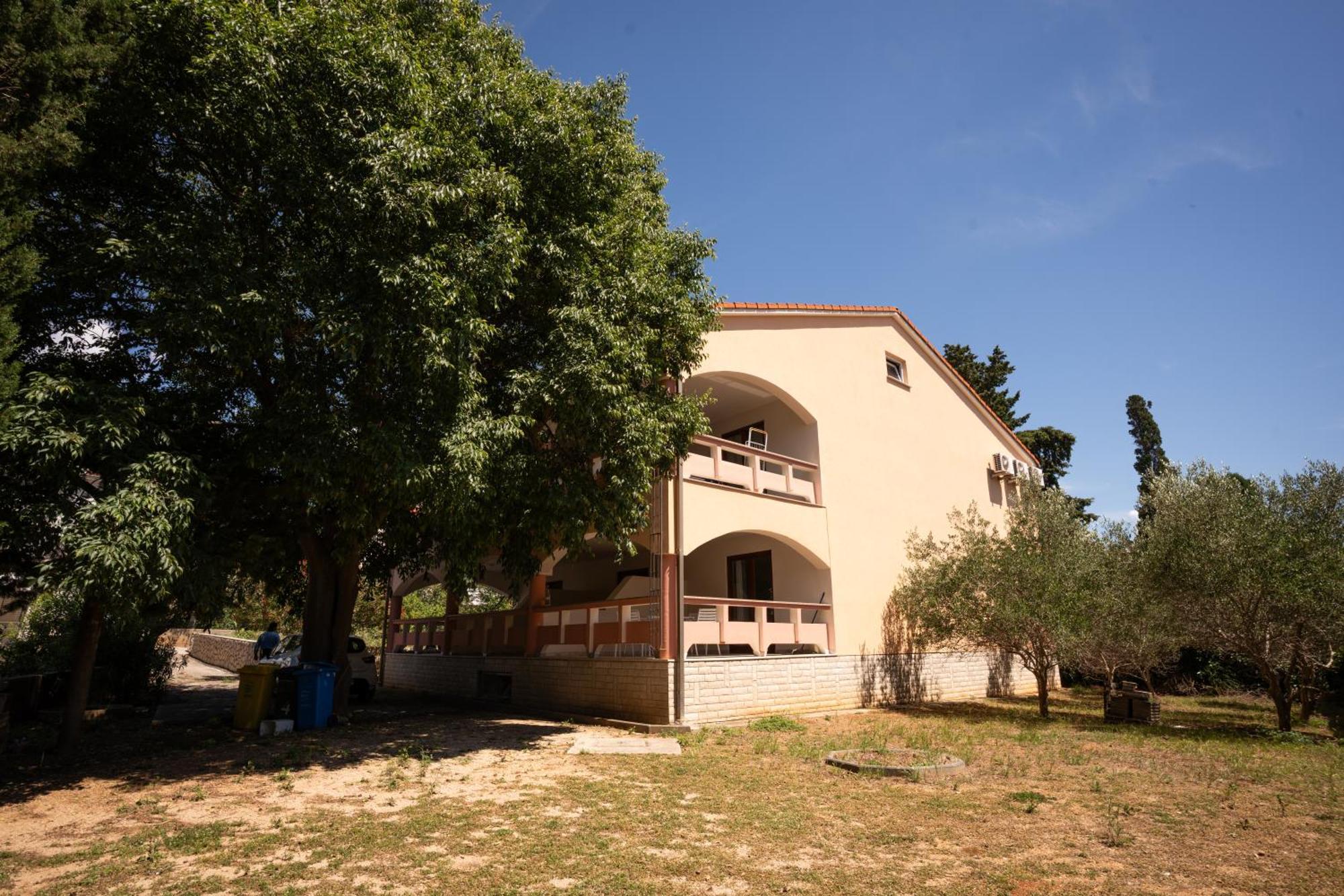 Villa Barbara Oasis Central Suite With Terrace Новаля Екстериор снимка