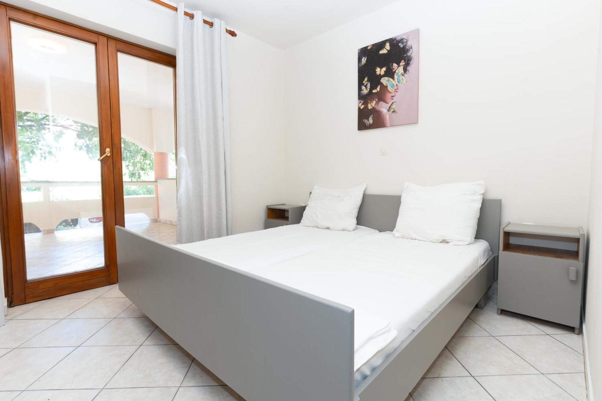Villa Barbara Oasis Central Suite With Terrace Новаля Екстериор снимка